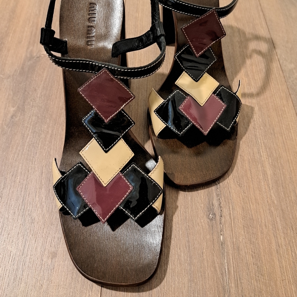 Miu Miu Black, Cream & Burgundy Geometric Heeled Sandals (Size EU 41/US 10) - Picture 3 of 5